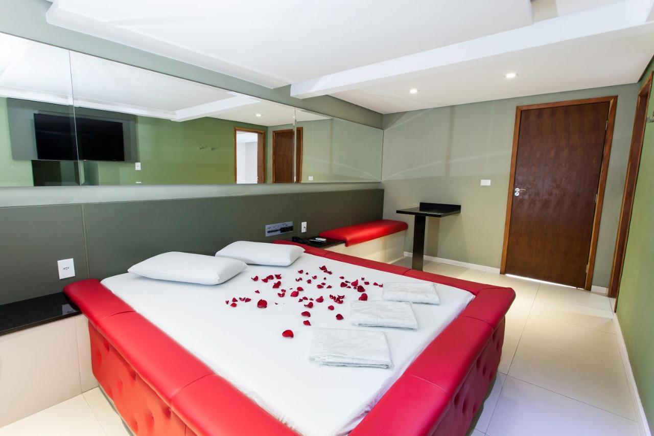 Motel Napoleon Almirante Tamandaré Dış mekan fotoğraf
